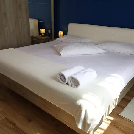 Holiday home Franov With Pool, 10 Min From The Old Town Of *