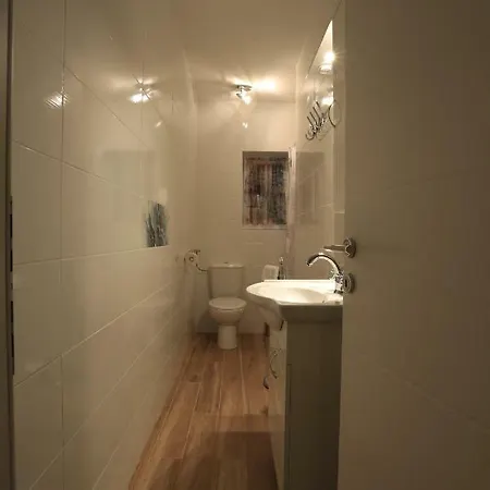 Franov With Pool, 10 Min From The Old Town Of Ferienhaus Zadar