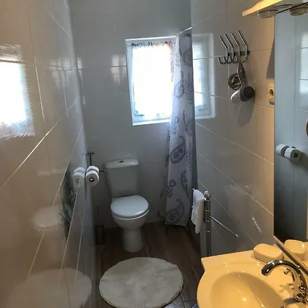 Ferienhaus Franov With Pool, 10 Min From The Old Town Of Zadar